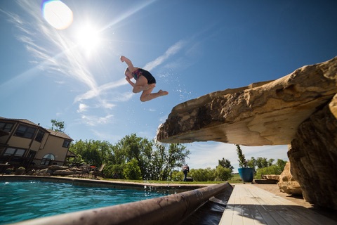 Experienced swimming pool installers & designers